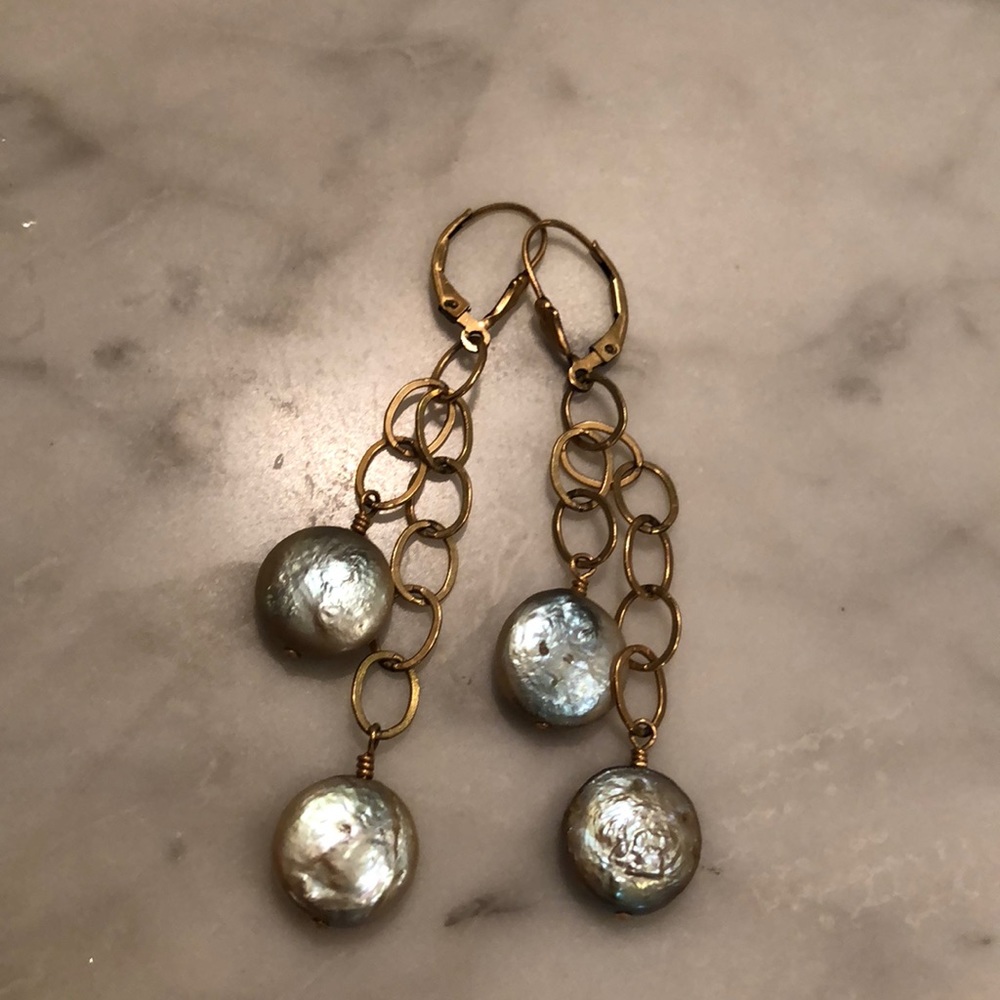 Gold tone and freshwater pearl earrings